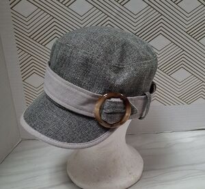 Chic Gray Women's Hat with Wooden Buckle